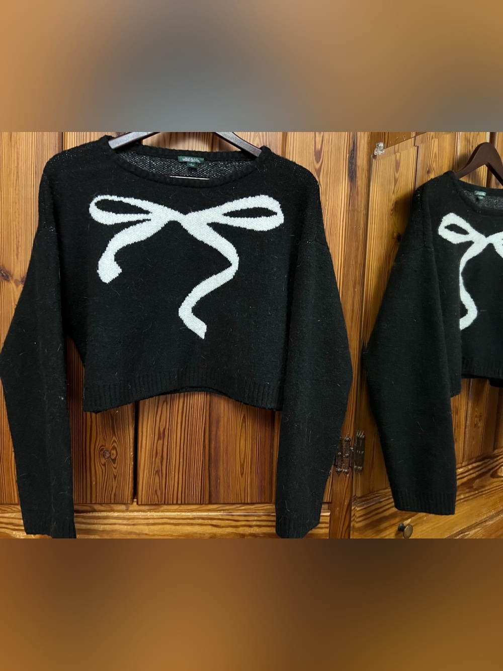 wild fable Black Cropped Crewneck Sweater with White Bow